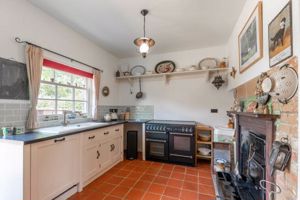 Photo 11- click for photo gallery